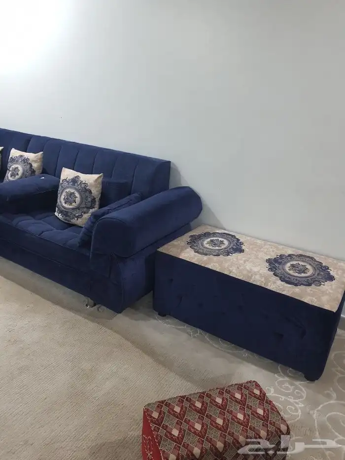 جلسه كنب نظيفه 2.5 في 2.70 تقريبآ 2