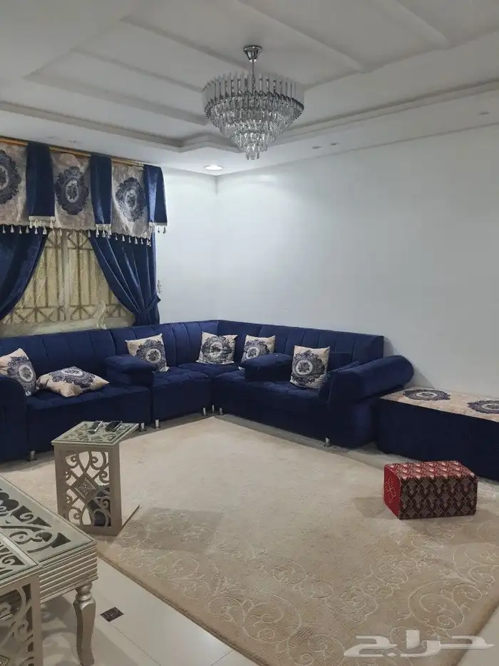 جلسه كنب نظيفه 2.5 في 2.70 تقريبآ 4