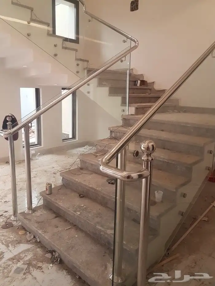 تركيب درابزين سلم درج استانلس استيل زجاج 9