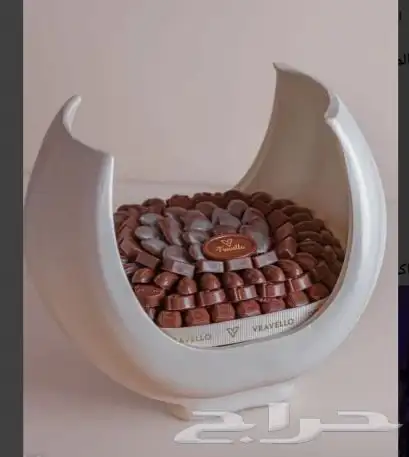 بائع ومصفف شوكلاته خبره 13 سنه 2