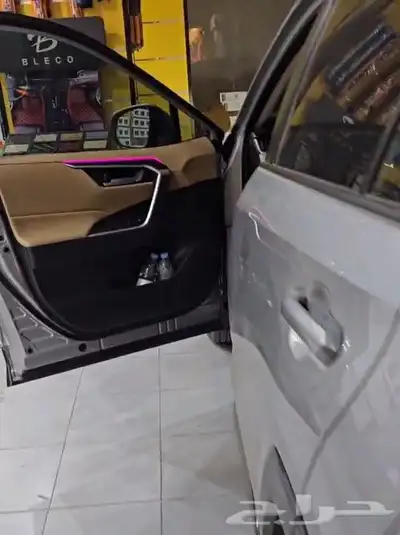 اناره داخليه با 64 لون على رافور هيبرد 2025 7