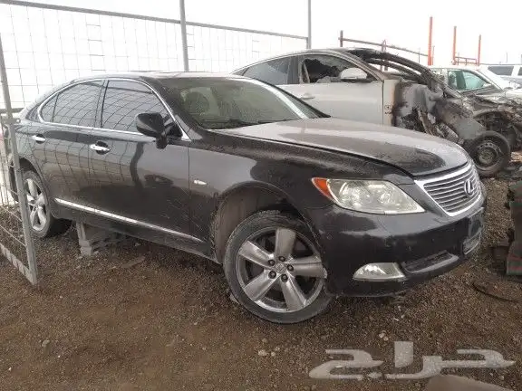 لكزز تشليح 460Ls موديل 2008 4