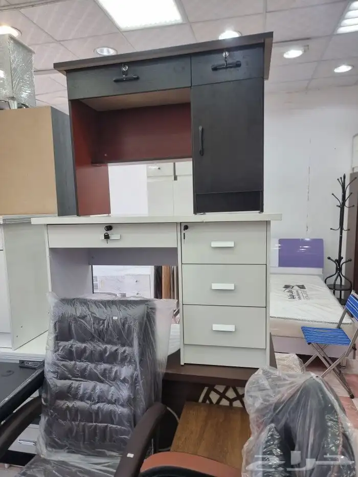 كراسي مكتب دوار مكتب طاولات طعام كراسي بلاستيك دولاب 4