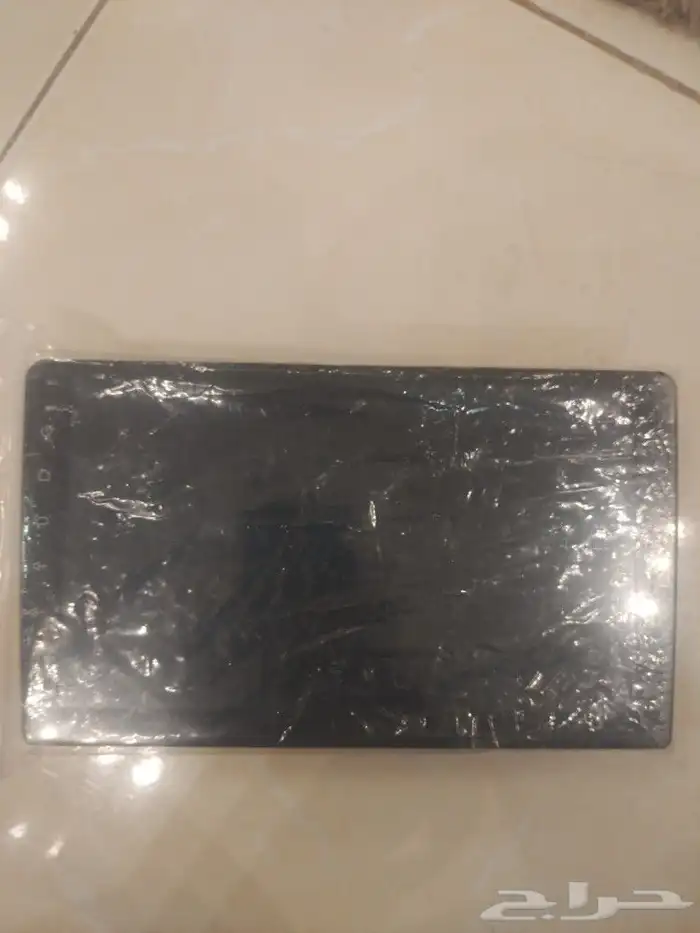 شاشه 9انش للبيع 0
