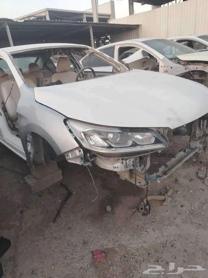 قطع غيار هوندا اكورد مضمونه من تشليح البلاد هوندا فرع السلي 9