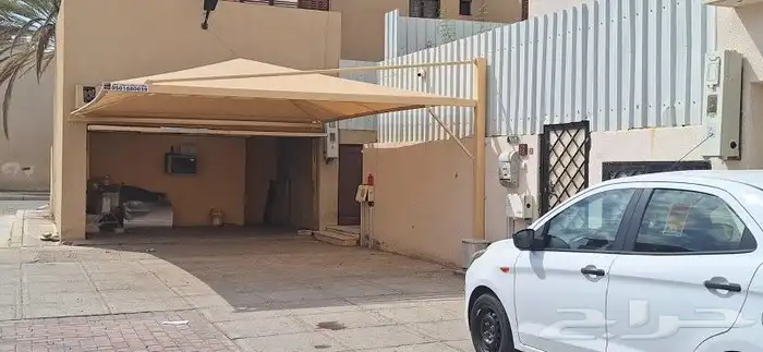 مظلات سيارات مظلات احواش تغطية مستودعات سواتر 4