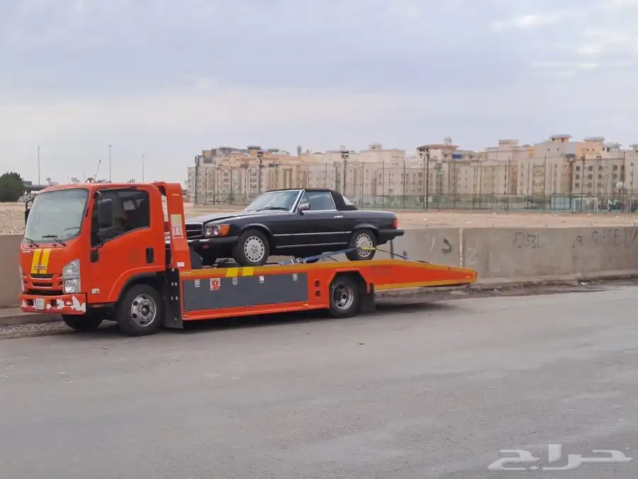 سطحه لسحب المركبات المتعطله والسليمه داخل وخارج مدينة جدة عل 1