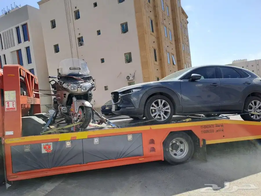 سطحه لسحب المركبات المتعطله والسليمه داخل وخارج مدينة جدة عل 0