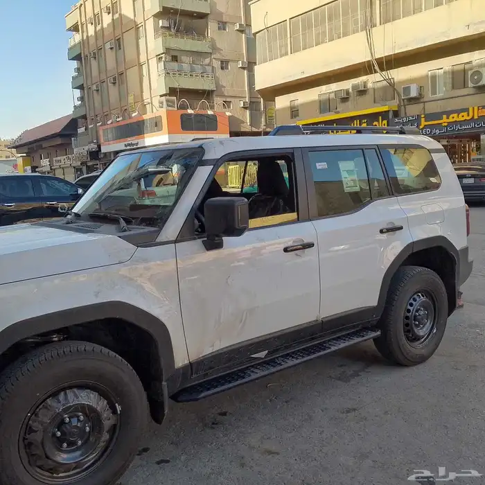 برادو 2025 سله علويه مع دواسات جانبيه للتواصل 7