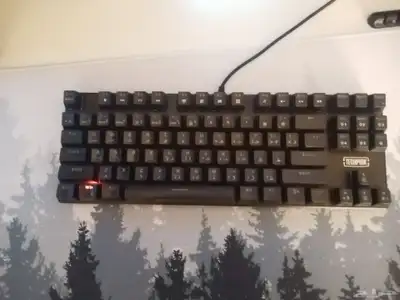 selling gaming mouse and keyboard 0