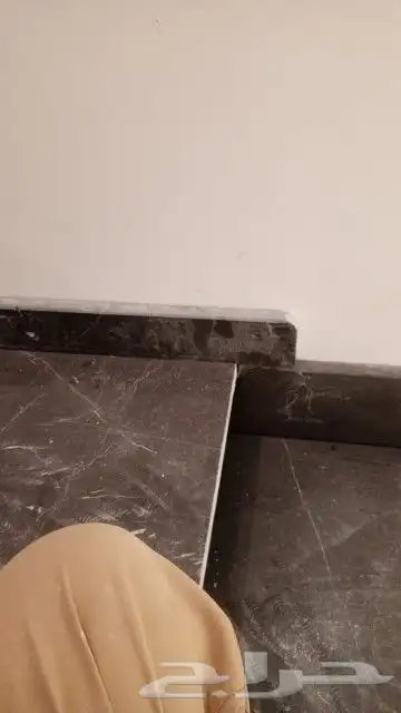مبلط السرميك والرخام 0
