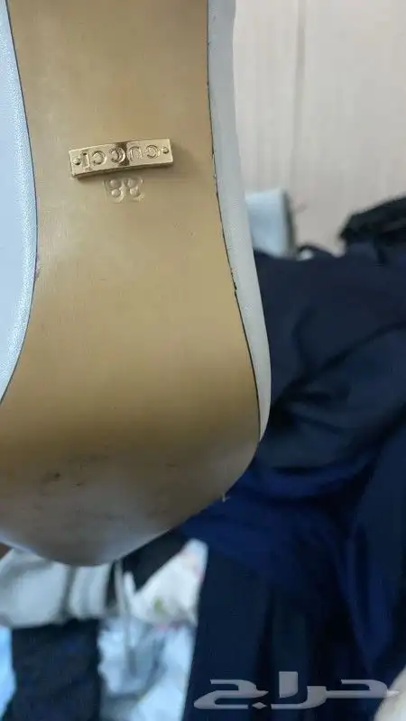 كعب قوتشي مقاس 38 9