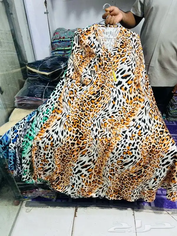 ملابس نسائي 10