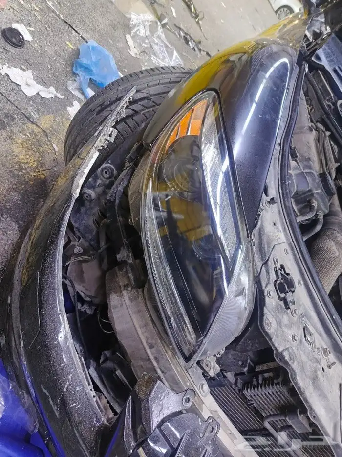 عدسات السيارات زنون انوار ليد اضاءه لمبات شمعات اسطبات محولا 36