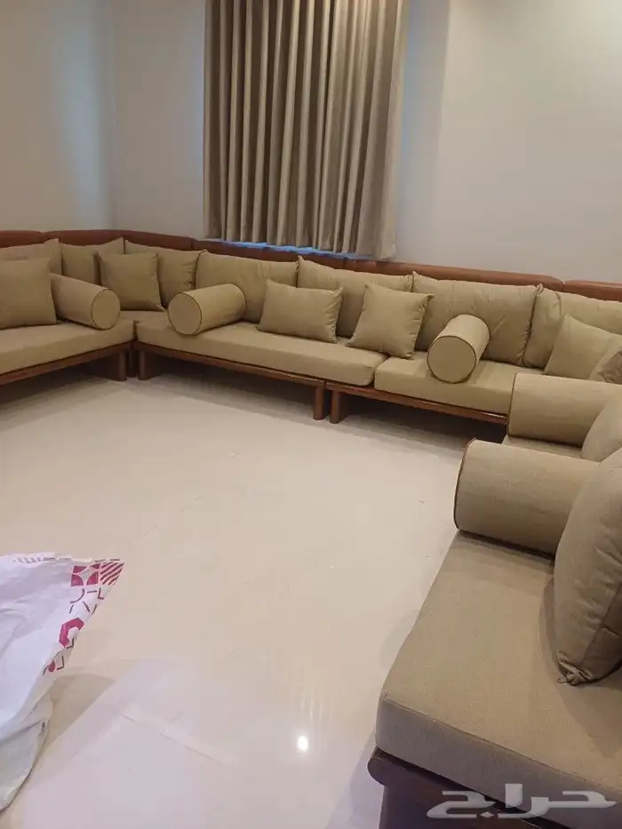 مفروشات الرياض  تفصيل جميع انواع الكنب والجلسات الارضي والس 6