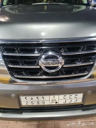 نيسان باترول بلاتينيوم مخزن 1