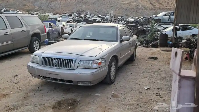 فورد ماركيز 2008 للبيع قطع غيار مستعمله 0