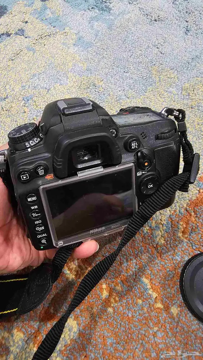 للبيع كاميرا نيكون D7000 مع ملحقاته 5