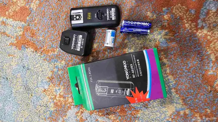 للبيع كاميرا نيكون D7000 مع ملحقاته 3