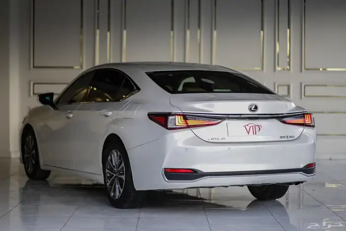 لكزس ES350 للايجار 1