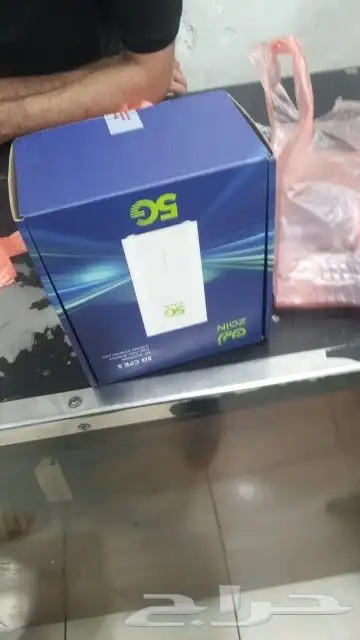 مودم هواوي مع أغراضه للبيع الحاله جديد 2