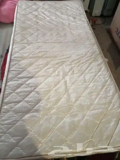 اغراض للبيع 4