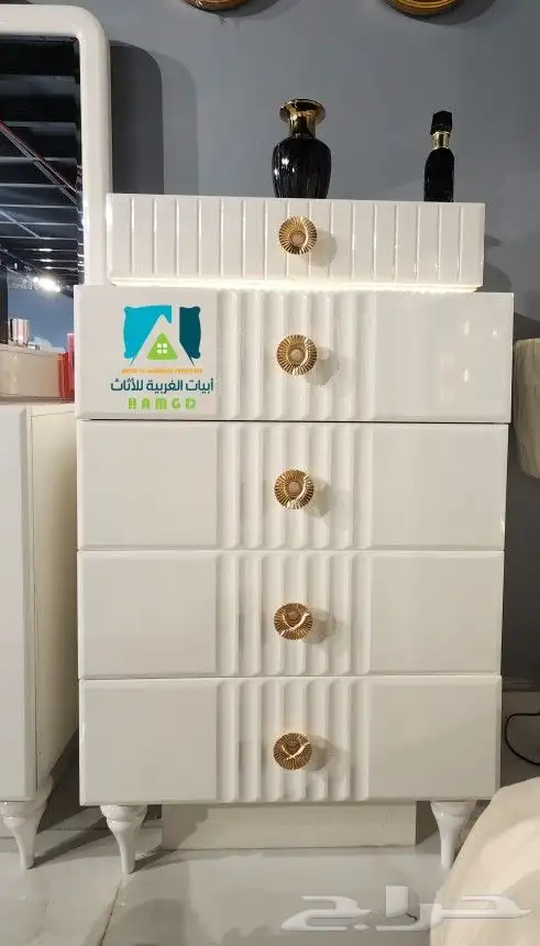 غرف نوم حديثة مع مراتب 20