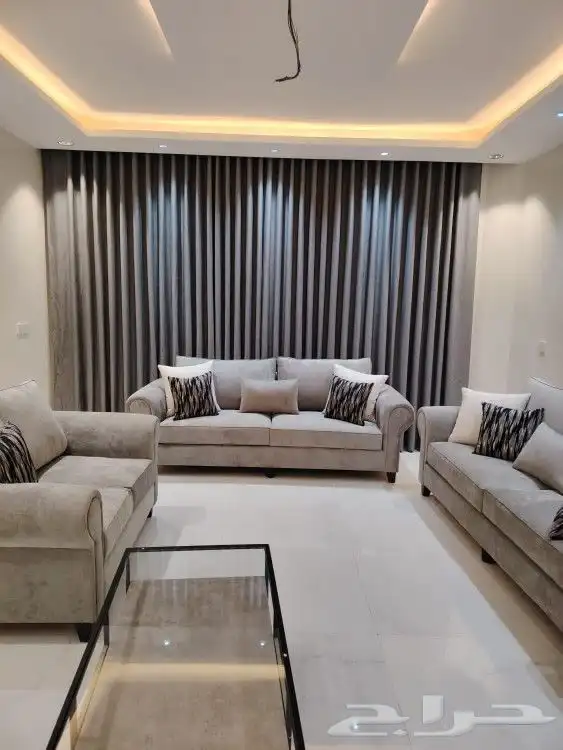 تنجيد وتفصيل جميع انوع الكنب و المجالس و الستائر والمفروشات 2