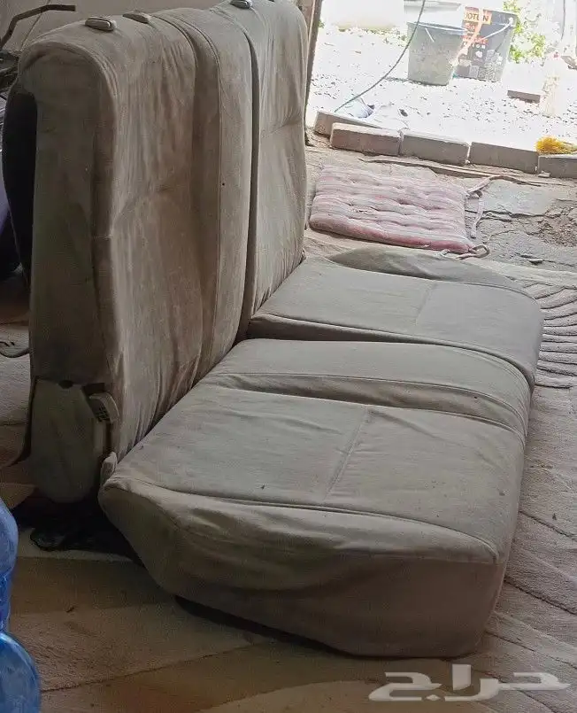 للبيع كنب خلفي كورلا بوكس 2001الي 2007 0