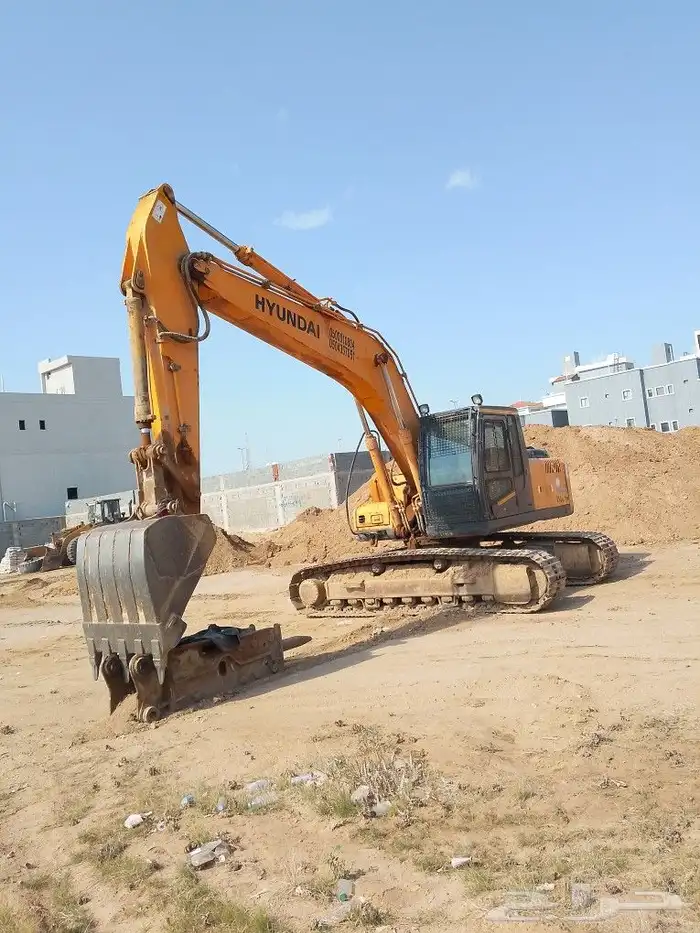 مقاول حفر وترحيل ايجار بوبكات شيول بوكلين ابحر الحمدانيةفان 3