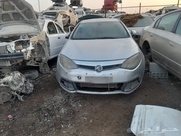 متوفر جميع قطع غيار ام جي 6 وجميع انواع السيارات تشليح فقط و 0