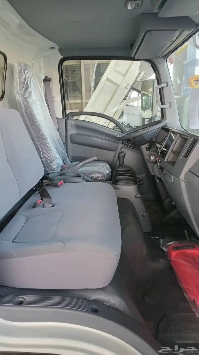 ايسوزو دينا 5 طن طويل 2025 4