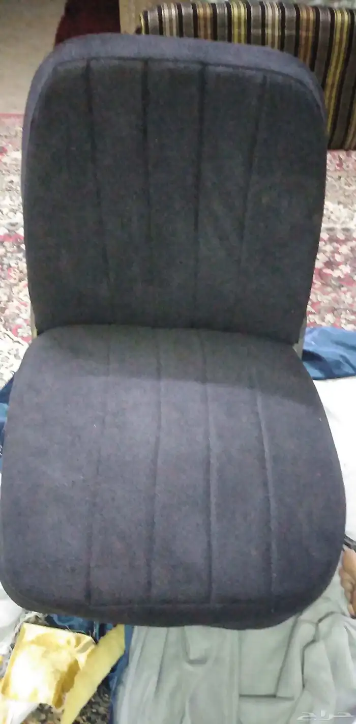 كرسي للبيع 24 0