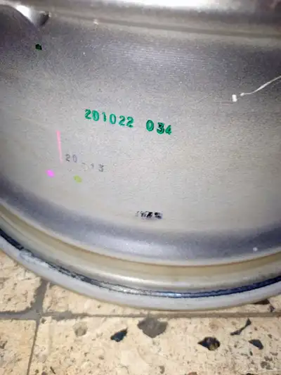 جنوط لكزس es350 اصليه وكاله 3