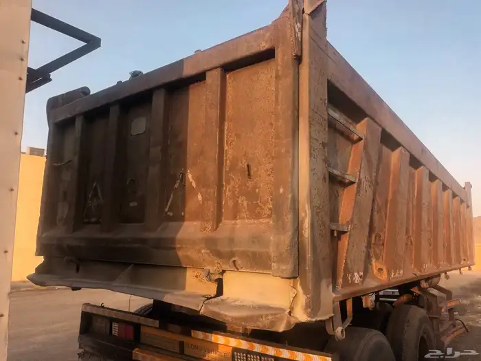 للبيع صندوق قلاب 6