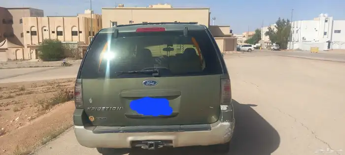 السياره نضيفه على الشرط يوجد فيها فحص دوري جديد استماره جديد 6