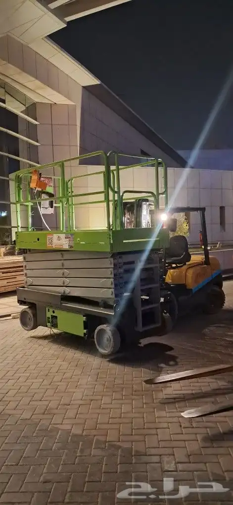فور كلفت شوكه للايجار على اي إتجاه متوفر حلي 1