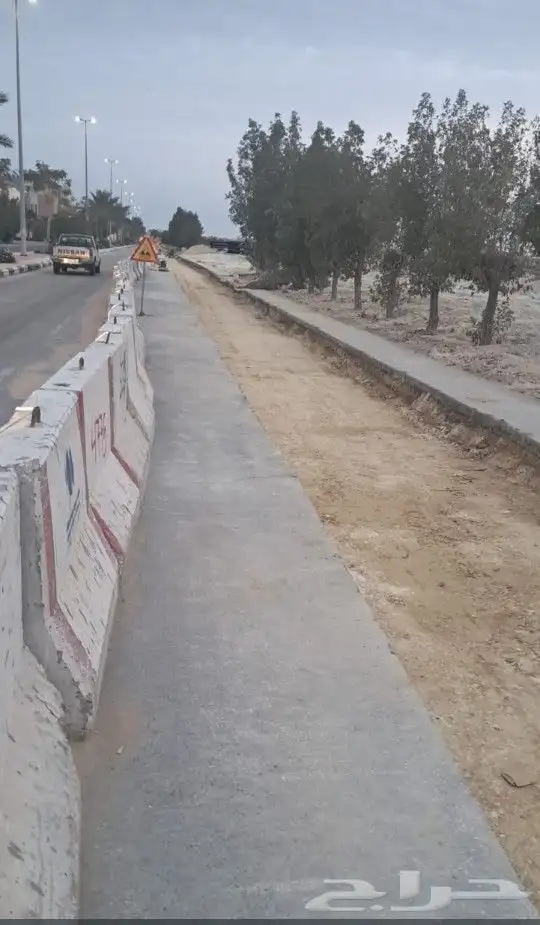 صبات خرسانية مستعمله مقاس متر 0