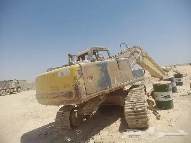 بوكلين النوع كوماتسو للبيع 3