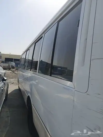 باص للإيحار داخل الرياض مع السائق لنقل عمال أو موظفين index