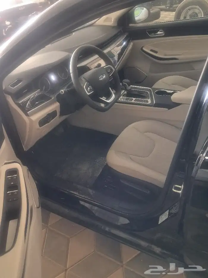 شيري اريزو 5 2025 2