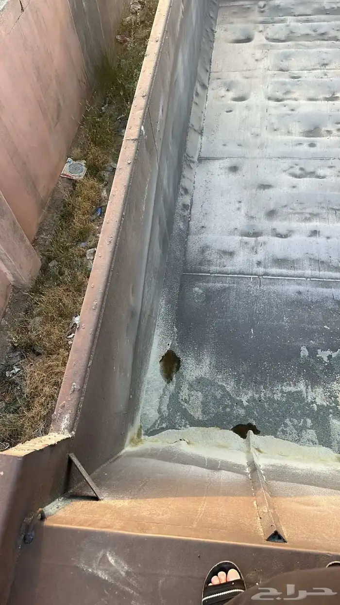 للبيع صندوق قلاب 5