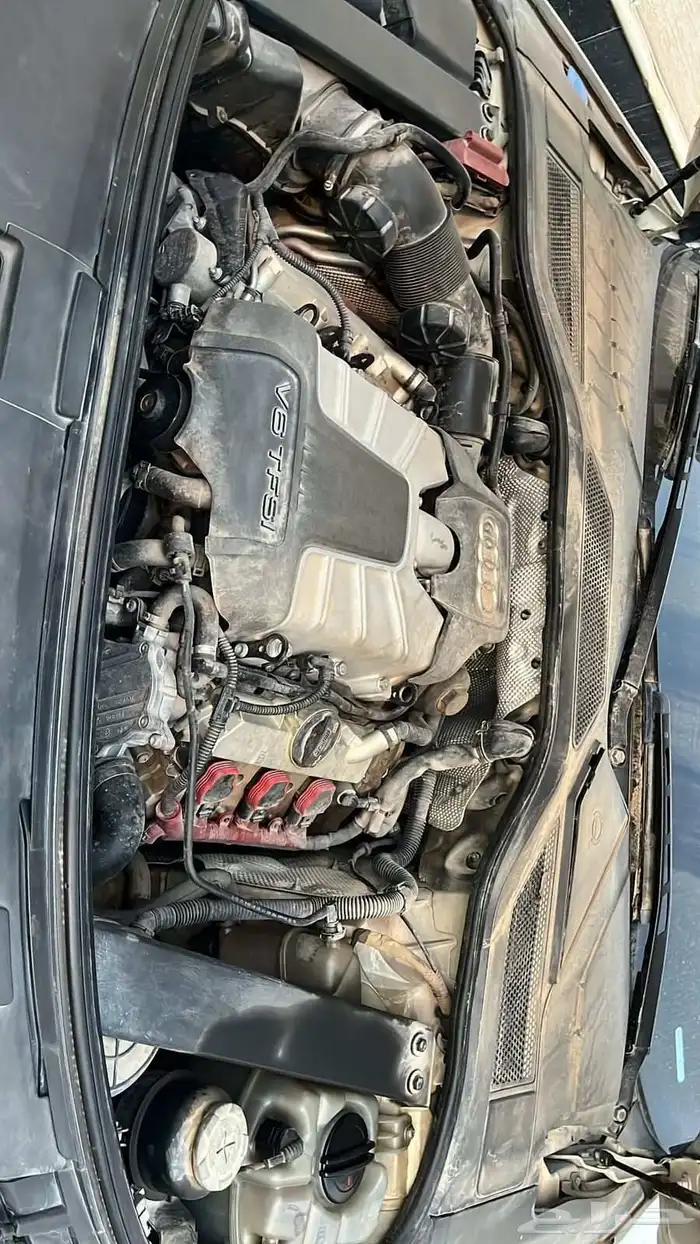 اودي A8 1