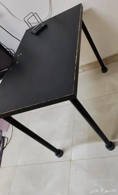 ترابيزة كمبيوتر و ترابيزة انتريه 5