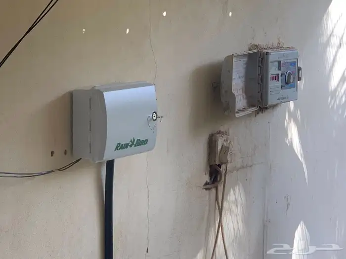 فني تايمرات زراعية. إصلاح شبكات الري الزراعي. نقاطات 0