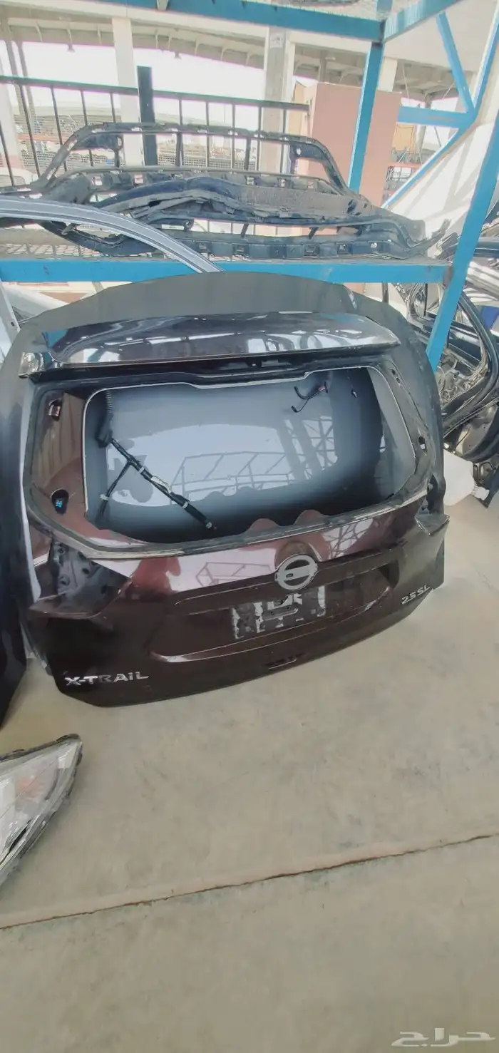 نيسان اكس تريل 1