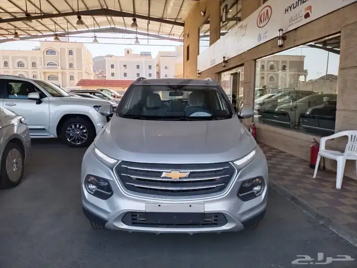 شفروليه جروف موديل 2023 نص فل اللون فضي 0