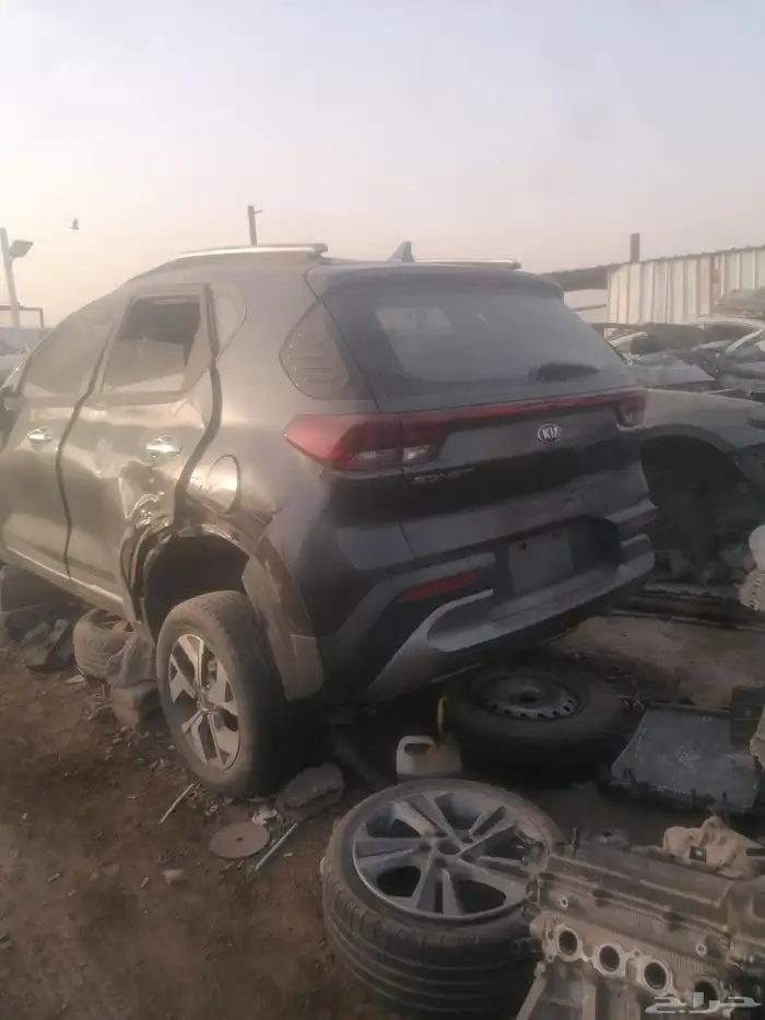 قطع غيار السيارات 1