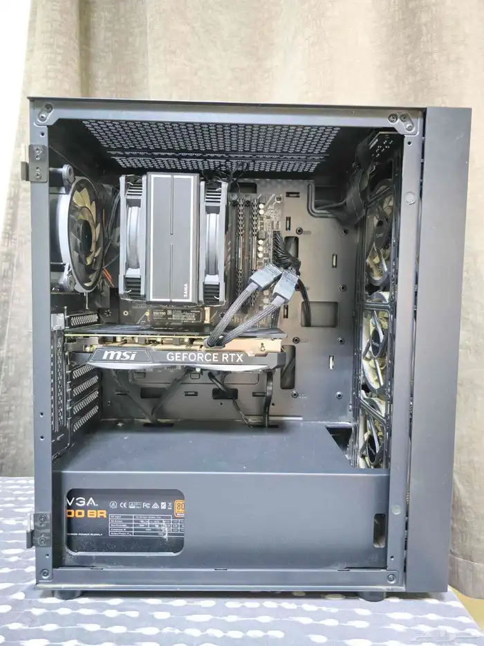 كمبيوتر الألعاب 4070 سوبر 4