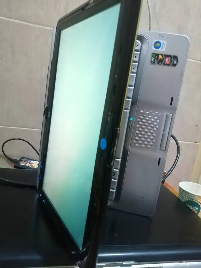 لاب توب hp شاشة متحركة 90 1